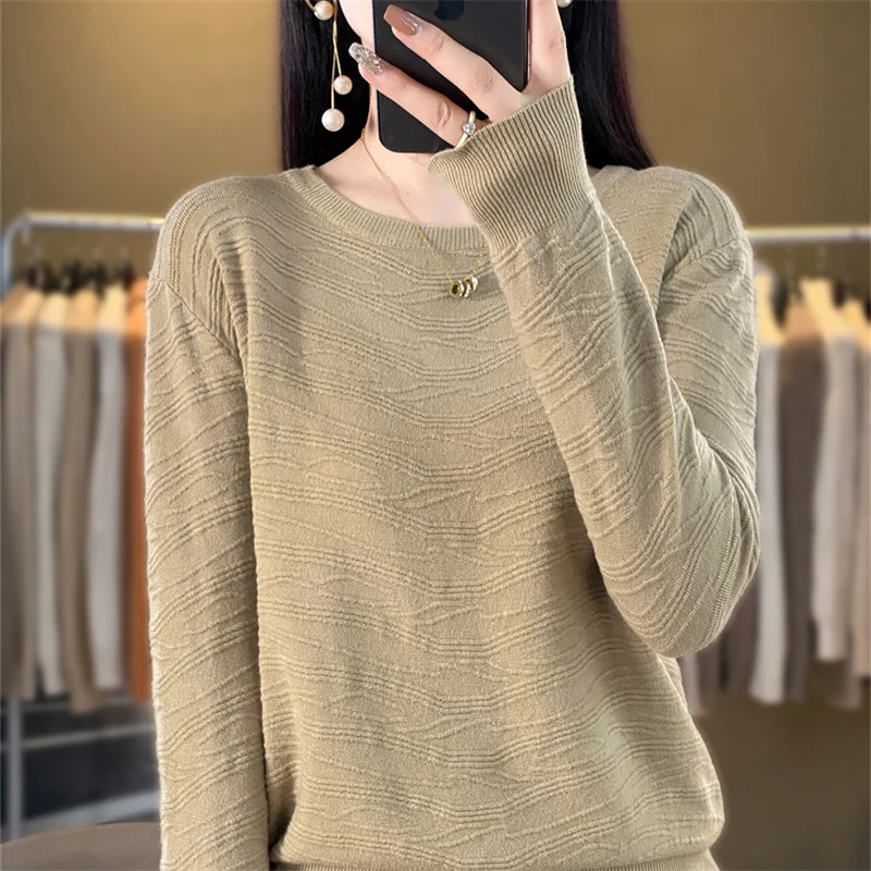 

Autumn And Winter New Woolen Sweater Women's Round Neck Long Sleeve Pullover Jacquard Ripple Loose Fashion Style Knitted Sweater
