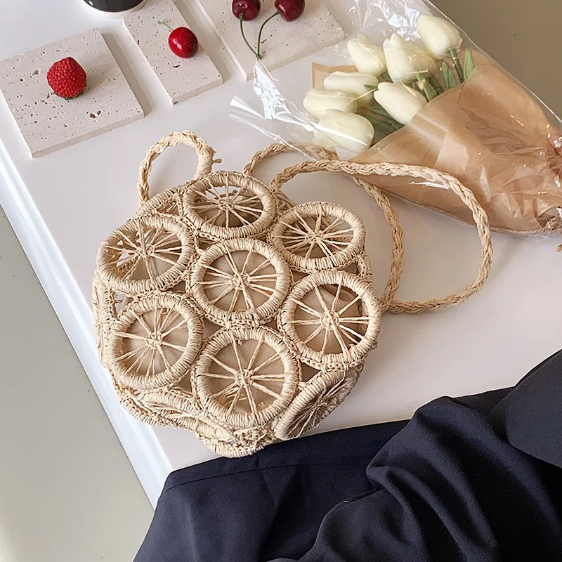 Round Straw Bag Rattan Women Bag Summer Hollow Handmade Messenger Crossbody Bag Beach HandBags Bohemia