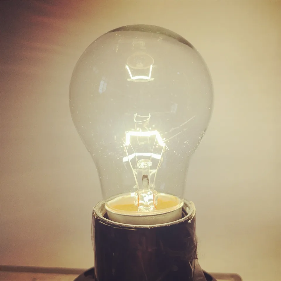 Lampada Per Frigorifero Bauknecht Whirlpool 40W 230V - Compatibile Con LFR133, Sostituto 48400000986 - Foto 6