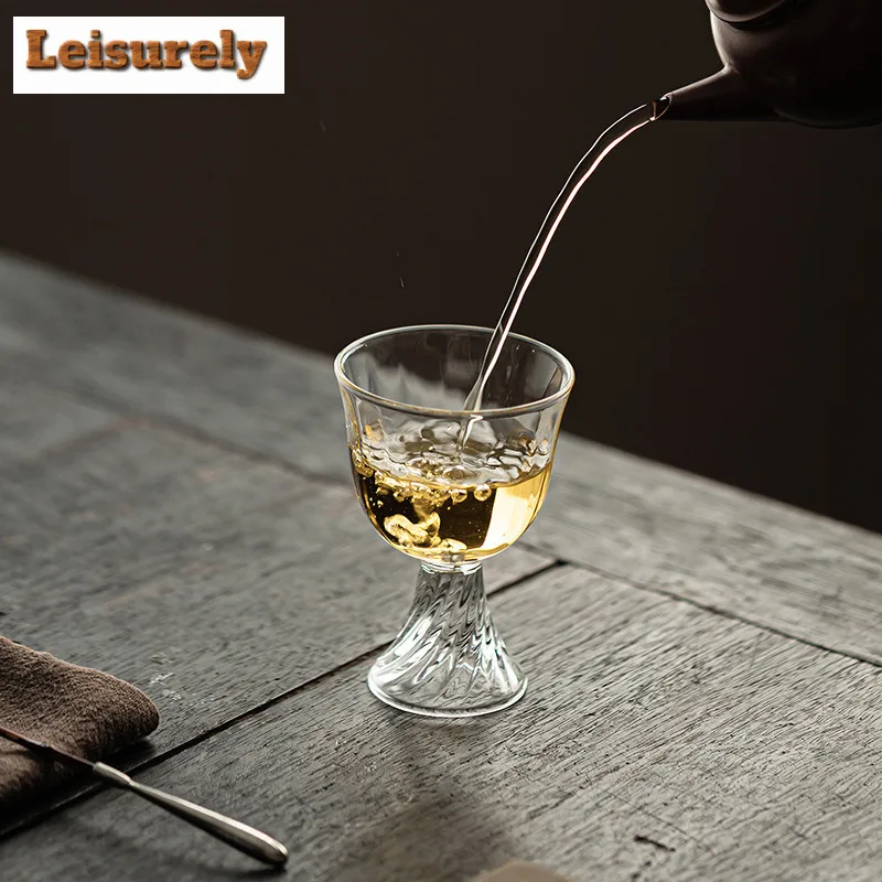 Glass Flower Mouth Swirl Bottom High Foot Teacup Vintage Tea Bowl Jug Tea-tasting Smelling Cup Chazhan Master Cups Tea Set Craft