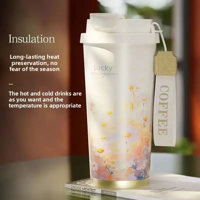 كوب قهوة معزول قش سعة كبيرة