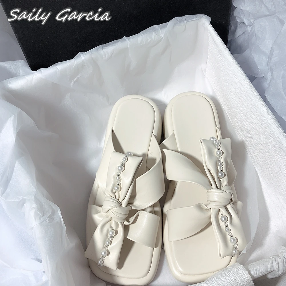 Open Toe With Pearl Butterfly Knot All-Match Slippers 2024 Summer Soft Bottom Outdoor Sandals Sweet Grace Hollow Casual Shoes