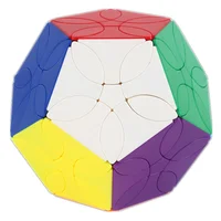 Yuxin Petals Megaminx Magic Puzzle Cubes Dodecahedron Cube 12 Faces Megaminx Toys Cubo Magico Educational Children toys 1