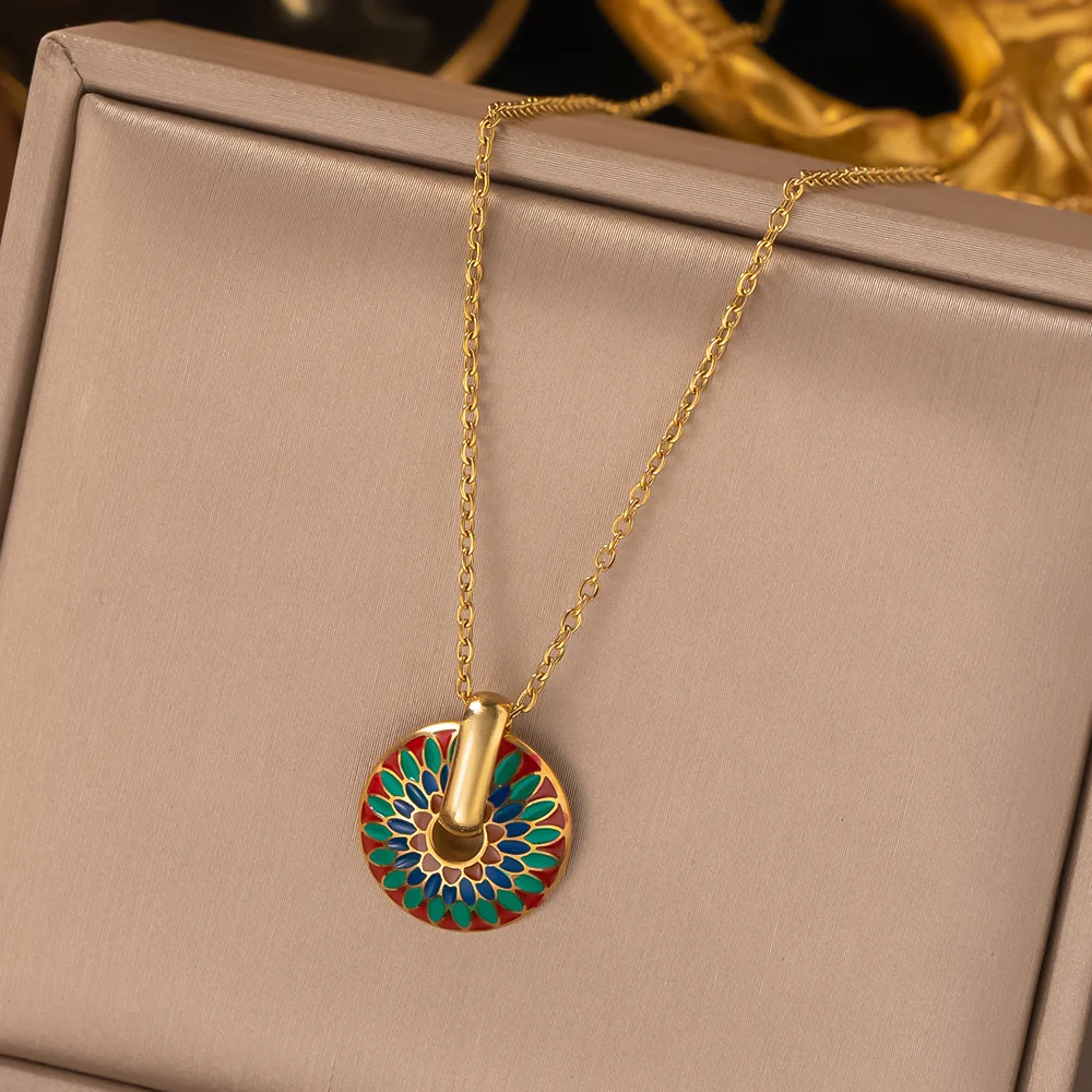 Necklace 1