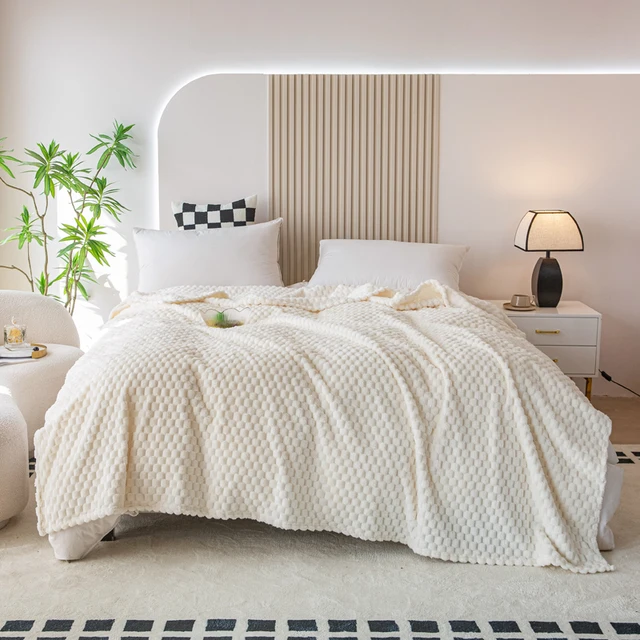 1PC Solid Color Check Four Seasons Blanket, Soft and Comfortable Bed Blanket Sofa Blanket Suitable for Home Travel 3