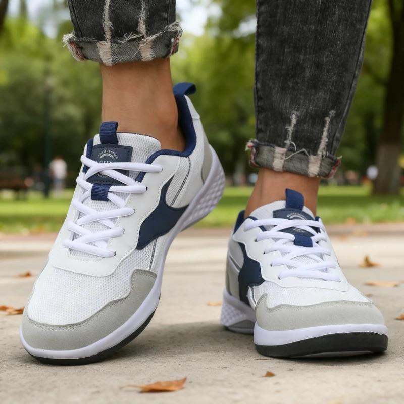 2025 Fashion Men's Black Sneakers Soft Sole Breathable Non-Slip Outdoor Daily Wear Shoe Stylish for Jeans Joggers Street Outfits