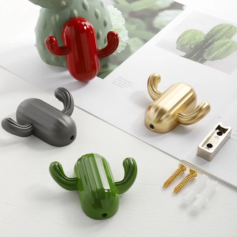 

New Simple Zinc Alloy Wall Hanging Clothes Hook Creative Cow Head Cactus Robe Hook Bedroom Bathroom Towel Hook Hardware