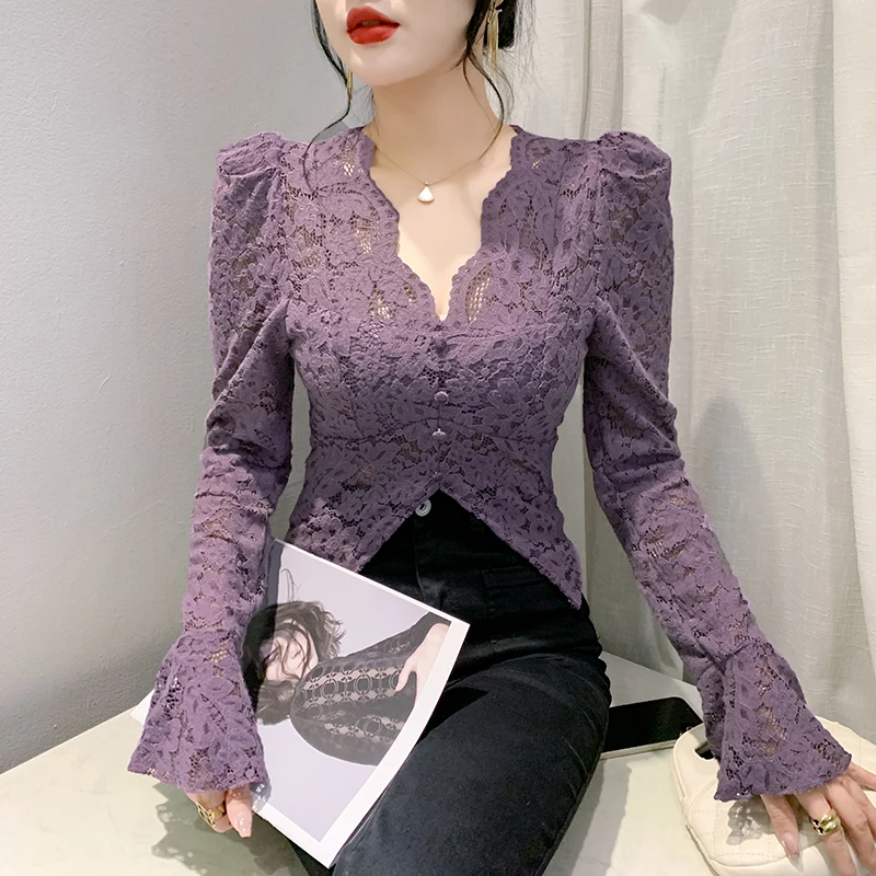 

2023 New Fall Winter European Clothes Lace T-Shirt Chic Sexy V-Neck Button Hollow Out Women's Tops Puff Sleeve Slim Tees 39222