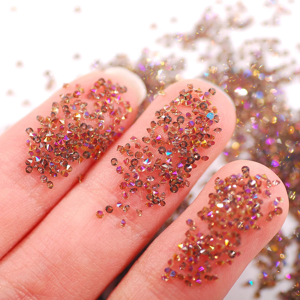 Tpubmity 1848 Pezzi Kit di Strass per Unghie Strass in Cristallo per Nail Art Cristallo per Unghie e 6 Dimensioni Strass Rotondo Perle Vetro Posteriore Piatto Pietre per Manicure Artigianale