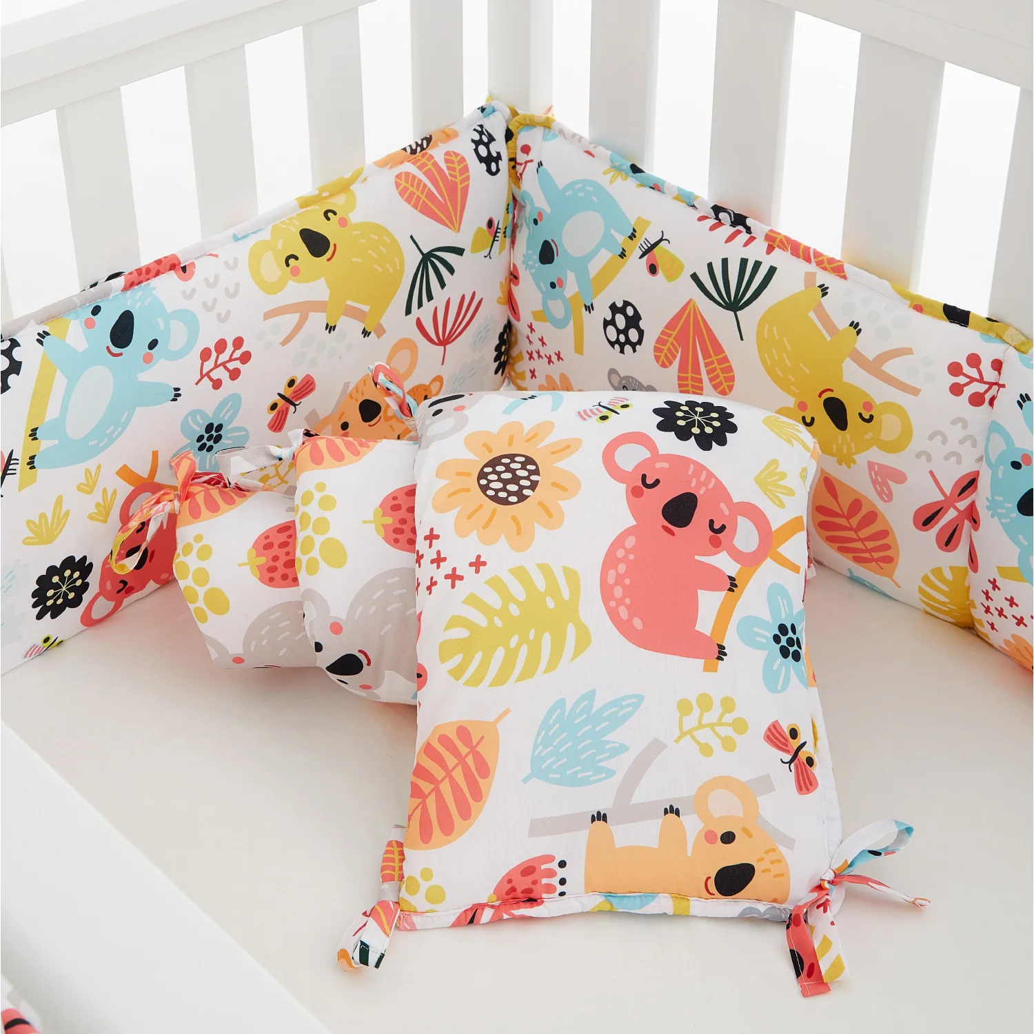 4pcs/set Baby Cot Bumper Head Protector Kids Bed Protection Printed