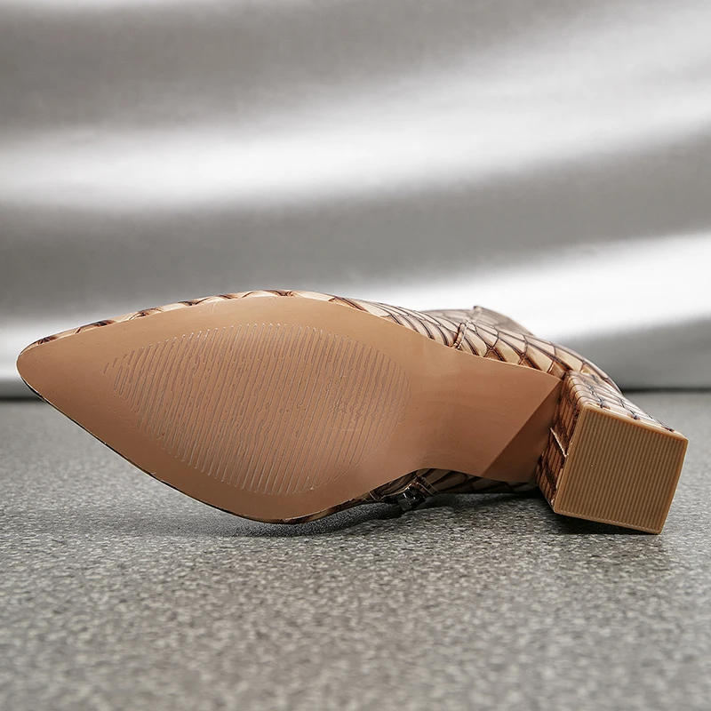 Kcenid Sexy Pointed Toe Crocodile Pattern Leather Boots Zipper Square High Heels Ankle Boots For Women Fashion Party Dress Shoes