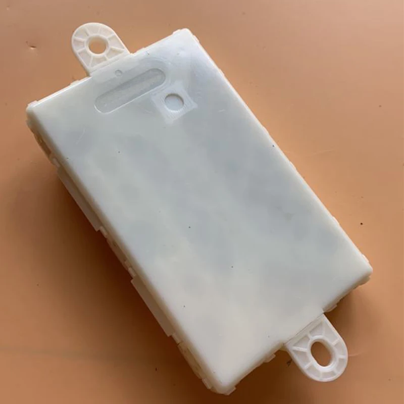 

Me rc ed es -Be nz w205 c180 c200 c260 c300 glc200 glc260 glc300 keyless start computer module keyless starter