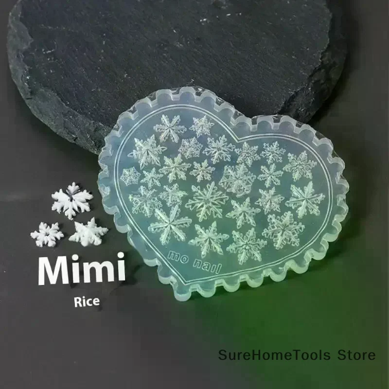 Christmas Snowflakes 3D Acrylic Nail Mold Nail Art Decoration DIY Silicone Transparent Manicure Template For Nail Charm