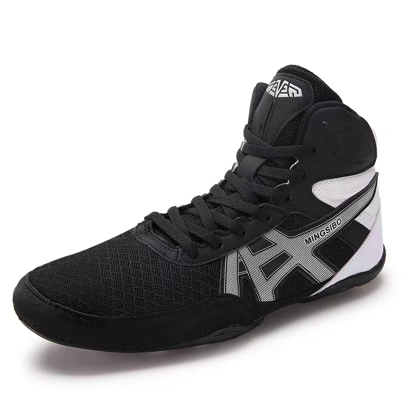 Wrestling shoes male Boxing Shoes Fighting Sanda Strength High Top Shoes light fighting Boots Weightlifting shoe Sneakers 36-45