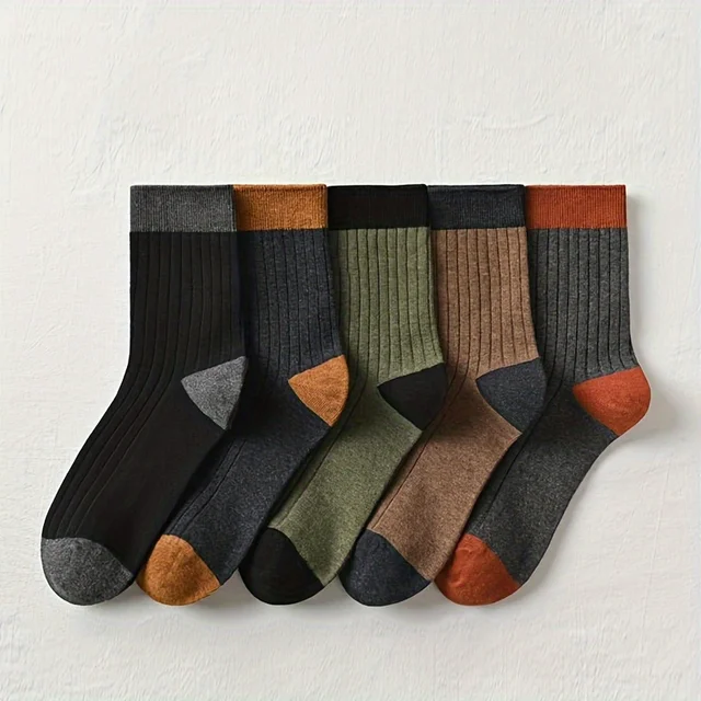 5 pairs of 5-color pure cotton spring and autumn men's socks long, mid tube, all cotton solid color new men's socks simple and f 2