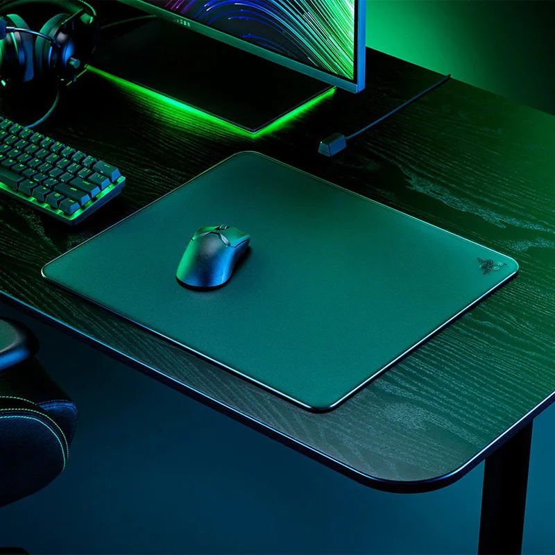 Razer Atlas Tempered Glass Gaming Mouse Mat Ultra-Smooth Surface