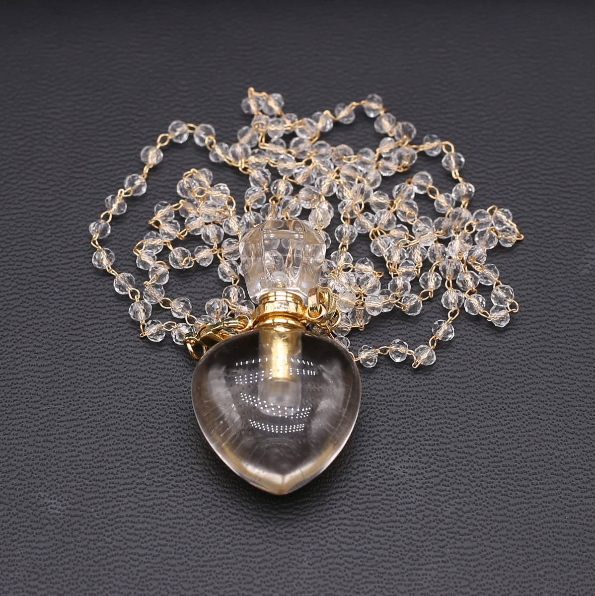 Clear Quartz Perfume Bottle Natural Stone Heart Shape Pendant Necklace Essential Oil Bottle Charming Women Girl Daily Gifts 4