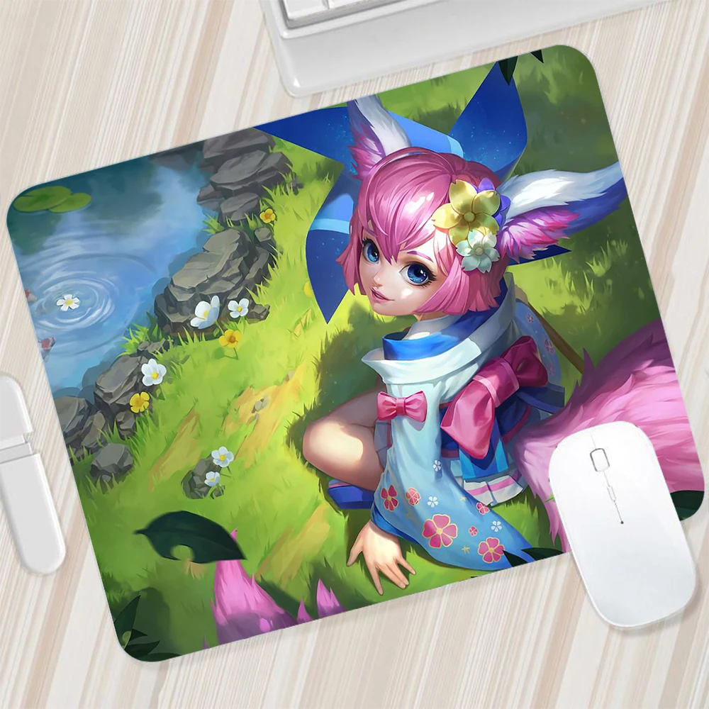 Mobile Legends Small Mouse Pad Gaming Mousepad Pc Gamer Mouse Mat Xxl Computer Office Pad Tastiera Mat Desk Pad Laptop Mausepad