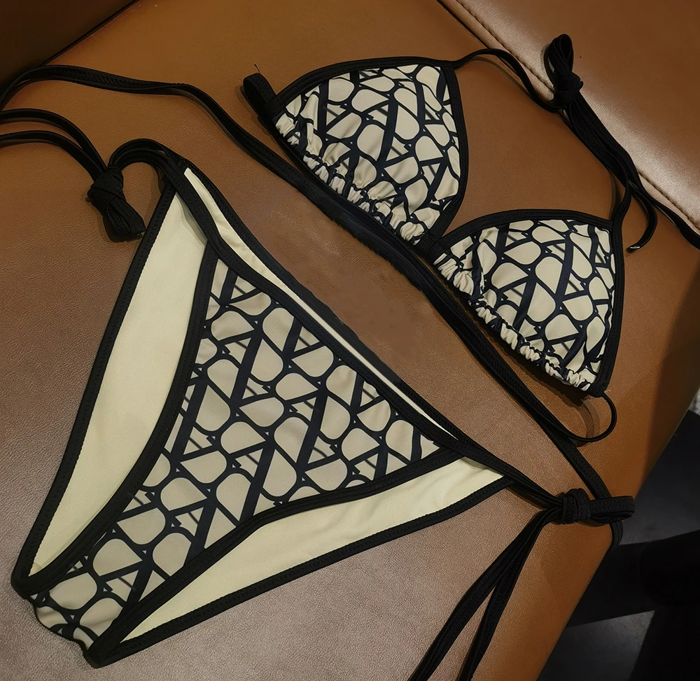 2025 New Design Three-point Split Swimsuit with Neck Hanging and Sexy Women's Bikini Swimsuit Set