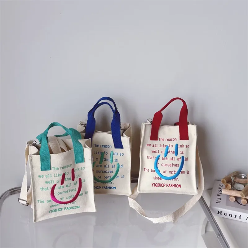 

wholesale Letter printed canvas bag 2023 Korean style embroidered boys handbag Baita girls shoulder bag diagonal bag