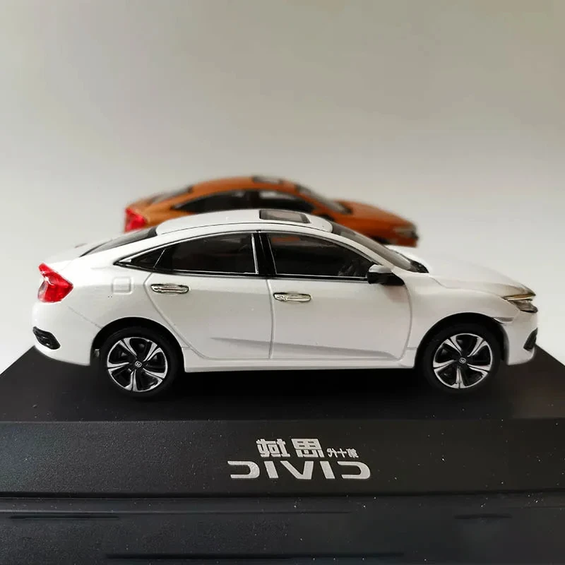 B-M Diecast 1:43 Scale 10th CIVIC Alloy Car Model Metal Die-Cast & Toy Vehicle for Collection Gift Collectible Souvenir Dis