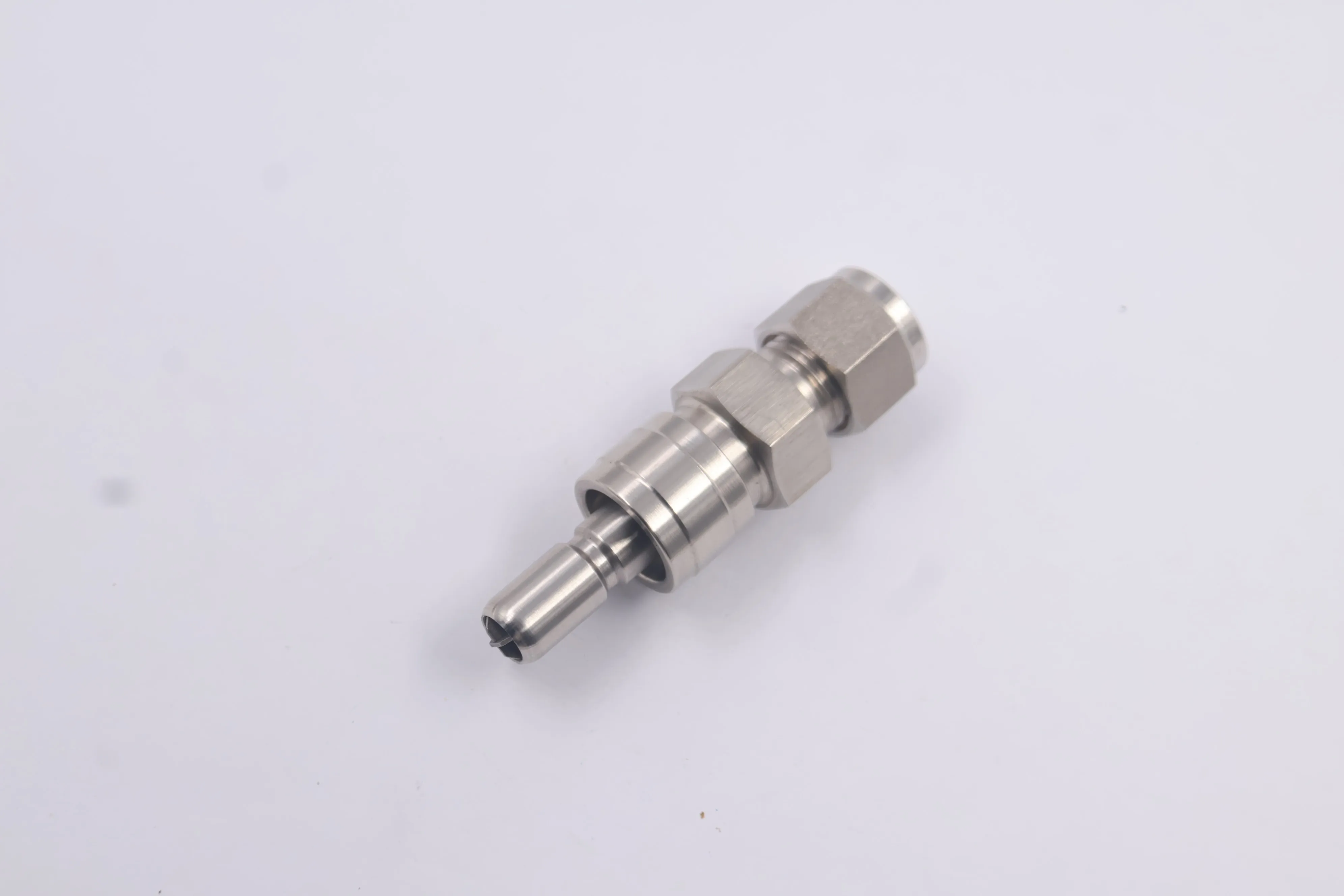 SS-QC6-S-600, Stainless Steel Instrumentation Quick Connect Stem without Valve, 1.0 Cv, 3/8 in. Tube Fitting