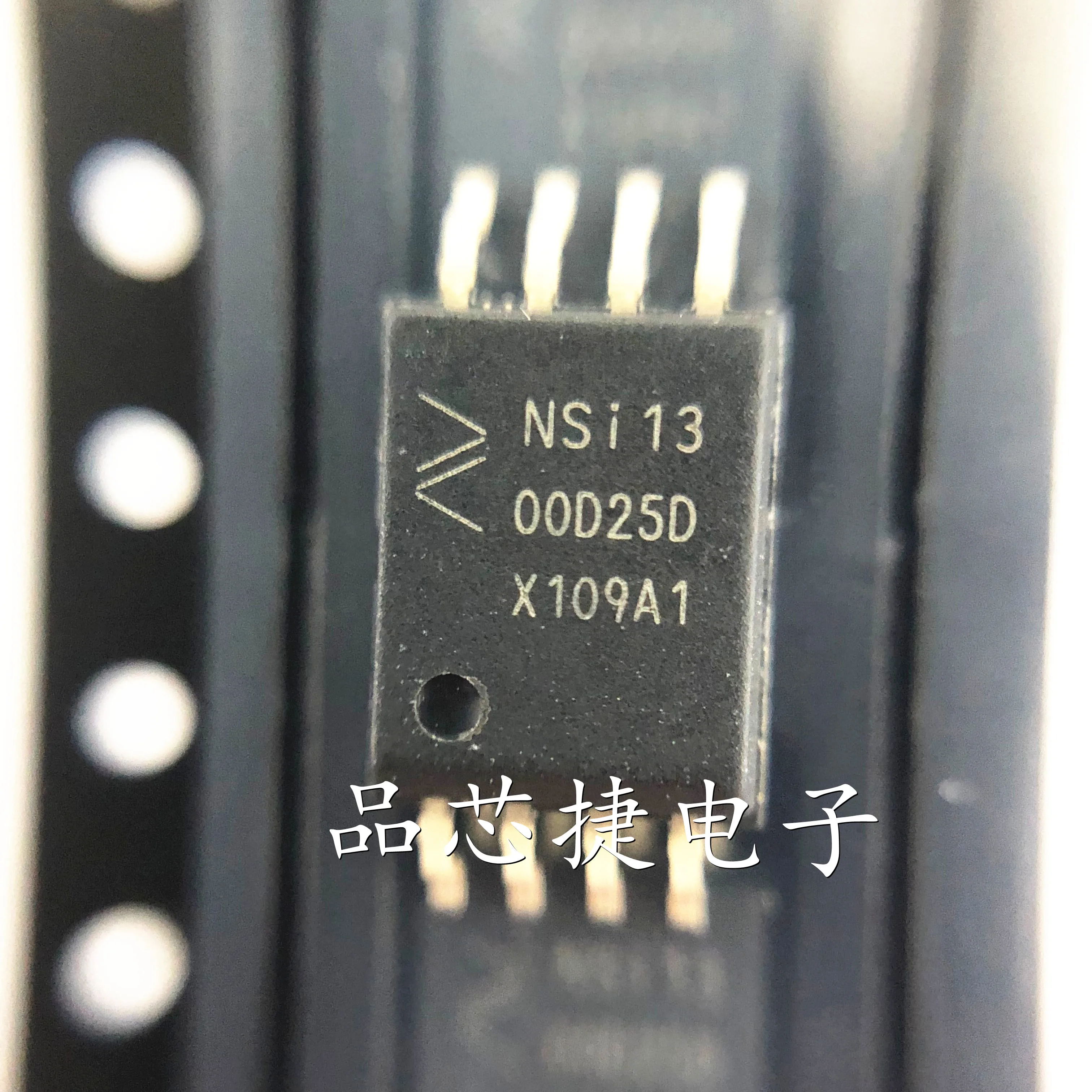 5pcs/Lot NSI1300D25 DSWVR Marking NSi1300D25D SOIC 8 High Reliability
