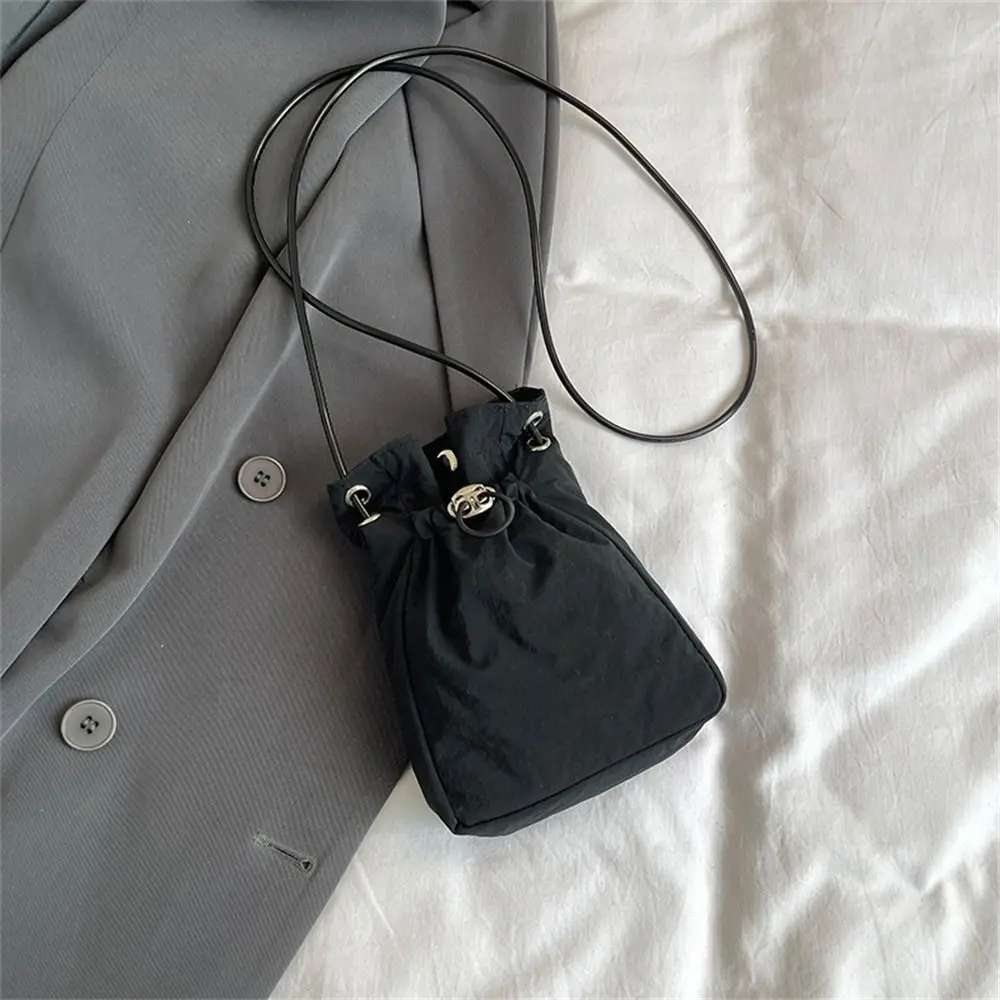 Fashion Minimalist Style Solid Color Shoulder Crossbody Bags Girls Messenger Bag Lightweight Phone Bag Nylon Small Coin Purse 11