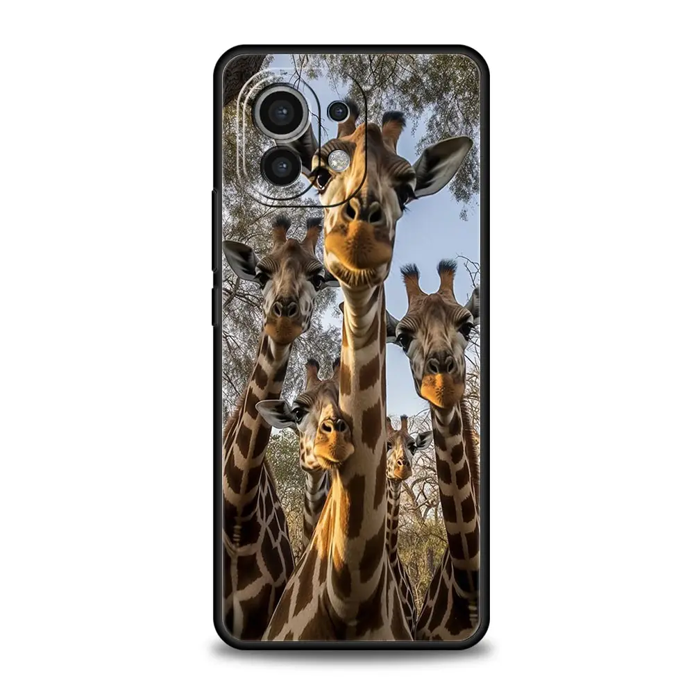 Giraffe Design Silicone Black Phone Case