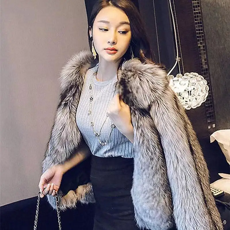 2023 New Women Short Faux Fur Coat Fashion Temperament Socialite Imitation Fox Fur Outwear Winter Thicken Thermal Slim Outcoat