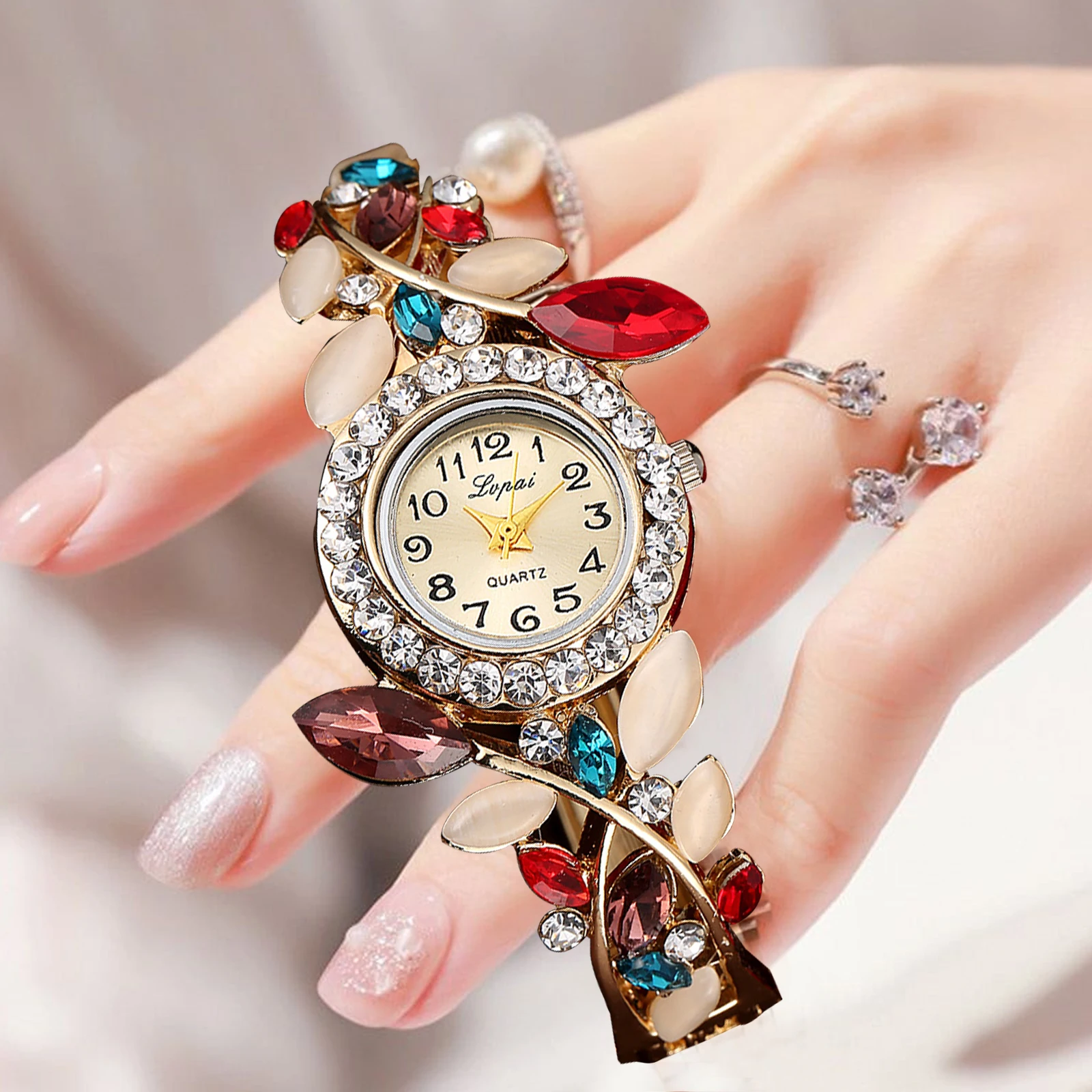 

Luxury Rhinestone Women Watch Stainless Steel Bangle Bracelet Ladies Quartz Watch Vintage Elegant Female Clock Gifts reloj mujer