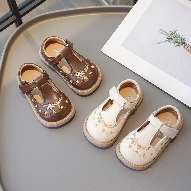 Baby Girls Flats Princess T-Strap Mary Jane Shoes Child Vintage Embroidery Dress Shoe for Girl Beige Brown PU Leather Loafer 3