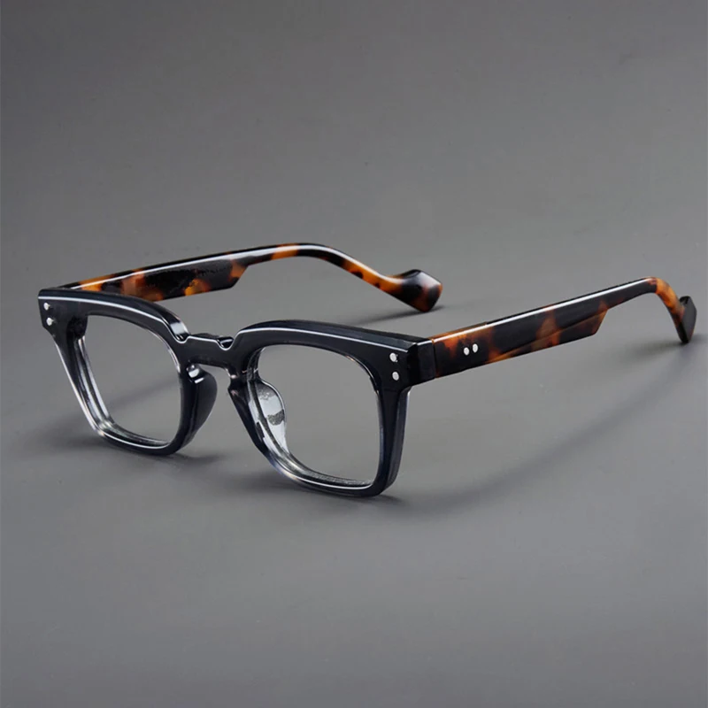 CFK88 展示品 キムデザインスタジオ ニューオールドライト Mサイズ 黒 The New Old Light - M2 — KIMU Design