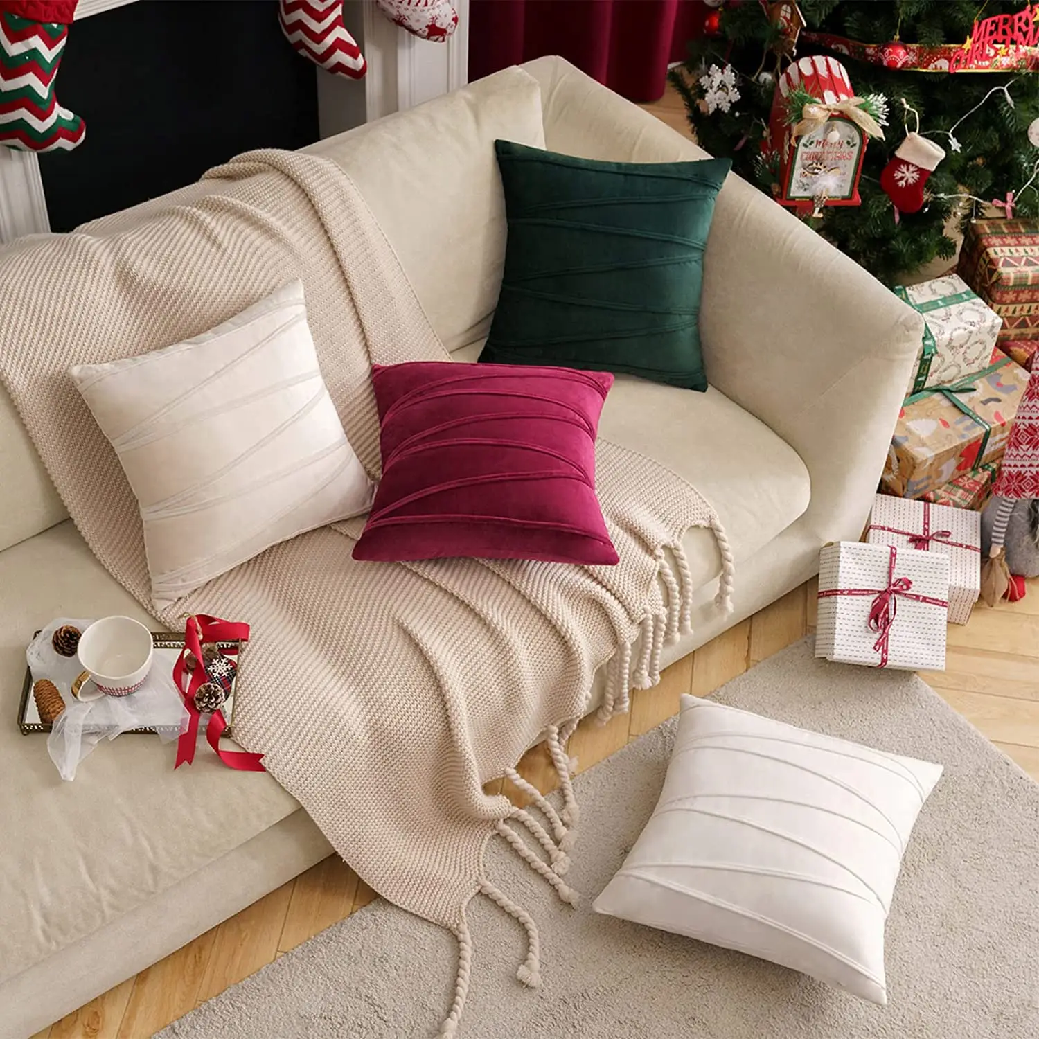 Set of1/2 Striped Velvet Throw Pillow Covers Modern Decorative Couch Soft Cozy Red Throw Pillowcases for Christmas Home Decor 5