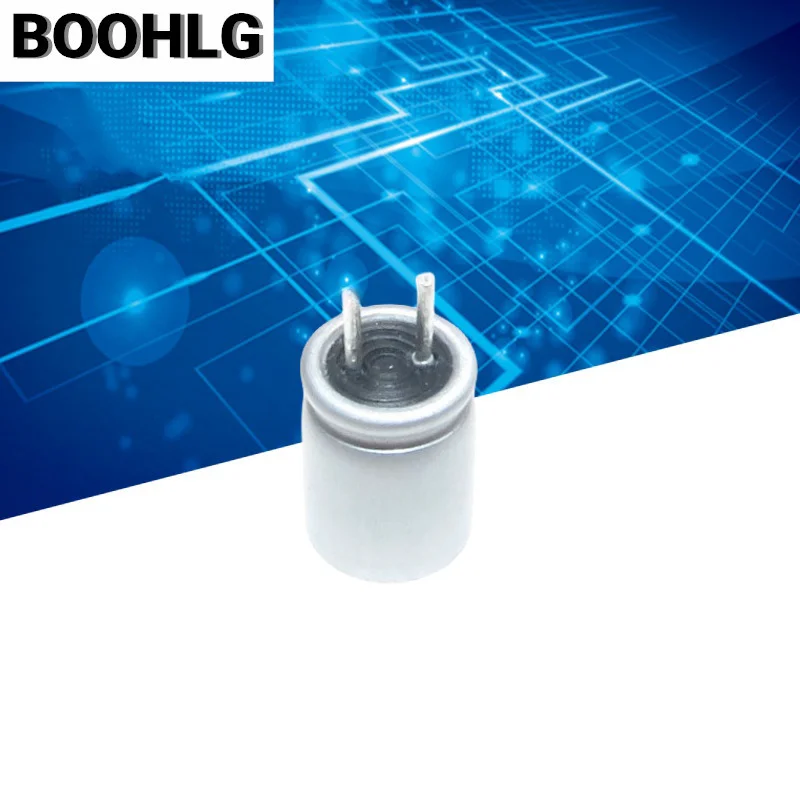 10pcs 2.5V820UF solid capacitor 6*8 2.5V 820uF Solid-state capacitors NEW Leite