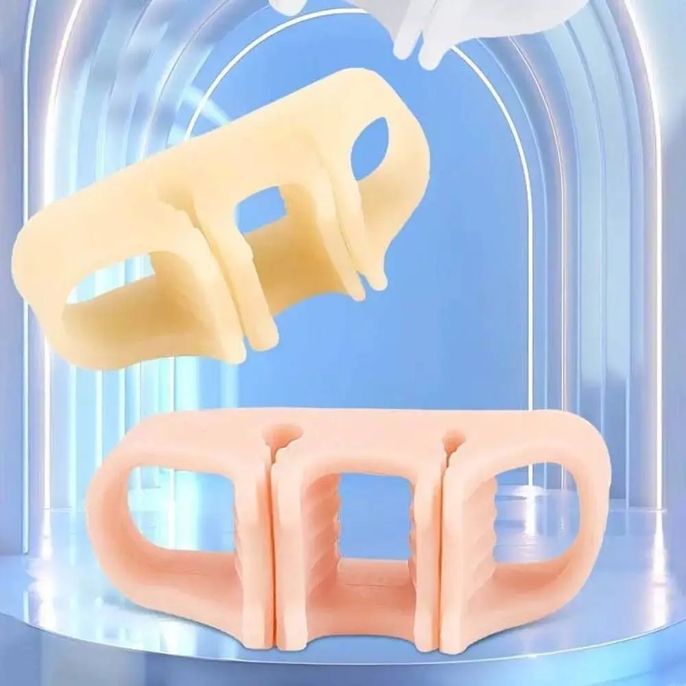 Portable Valgus Corrector Washable Elastic Three Hole Toe Separators Manicure Pedicure Summer Beach Toe Separator Straightener