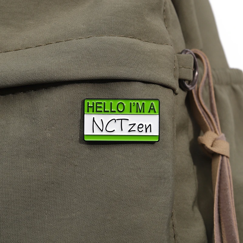 Hallo ich bin ein Monbebe Emaille Pins benutzer definierte Selbst einführung Broschen Revers Abzeichen Schmuck Geschenk für Freunde – Detail 9