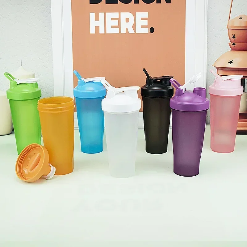 600ml Shaker Bottle Protein Powder Shake Cup for Gym Ffitness Shaker Slushy Cup W/ Scale Portable Water Bottle Mixing