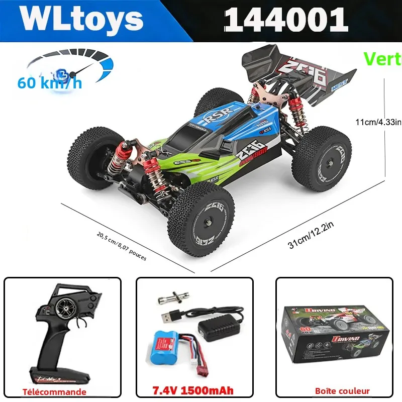 Vue rapprochée de la Voiture RC 4x4 Tout Terrain 2.4GHz avec ses pneus crantés et sa suspension renforcée.