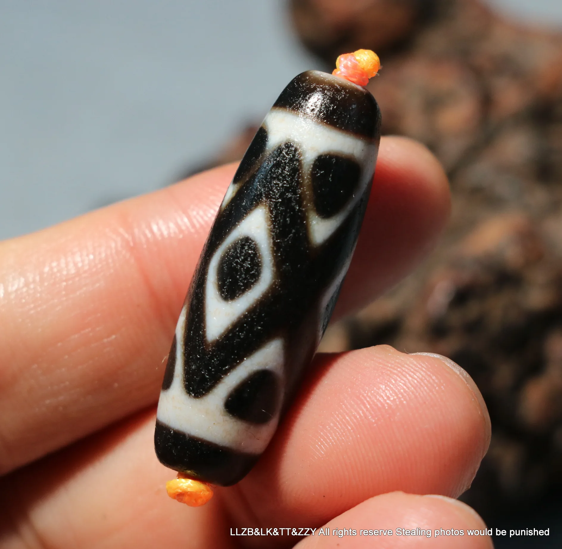 

Unique Magic Power Energy Tibetan Old Agate Tiger Tooth 3 Diamond Eyed Symbol dZi Bead Fit For Making BraceletAmulet Talisman RT