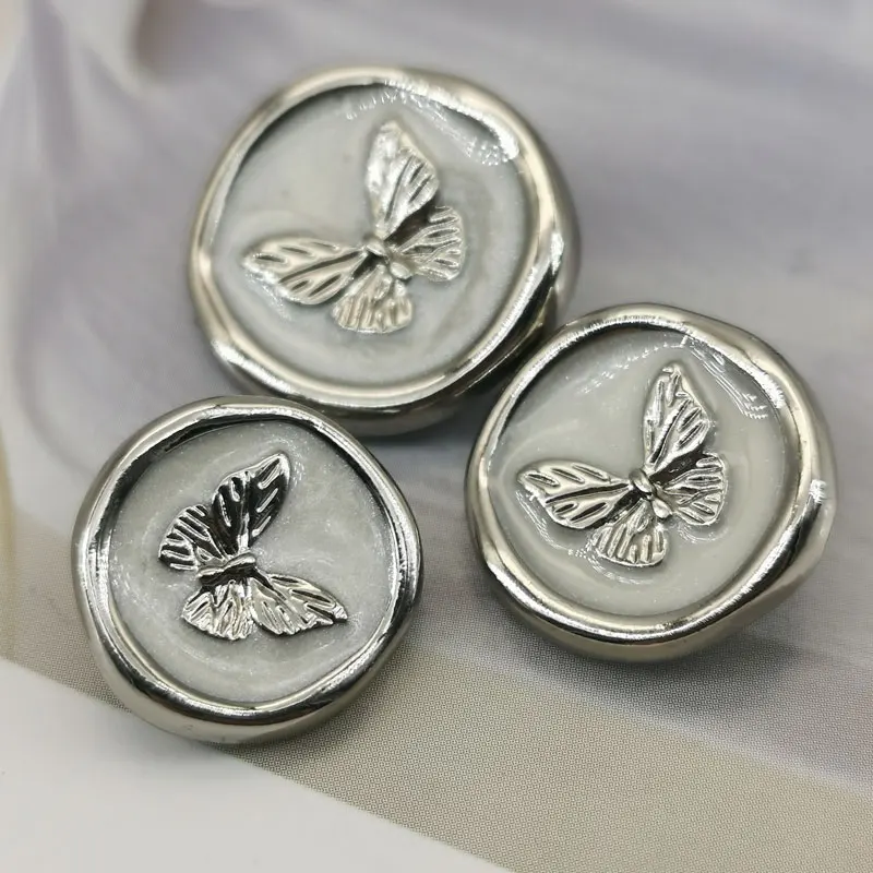 10pcs 18mm 23mm 금속 드롭 오일 나비 단추 의류 코트 자 켓 자 수 바느질 액세서리 DIY 공예 용품 새로운