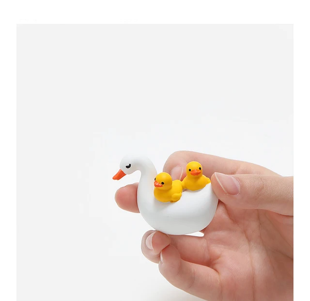 Cute White Duck Backing Yellow Duck Fridge Magnet Cartoon Lovely 3D Resin  Creative Animal Magnetic Decal Refrigerator Decoration - AliExpress