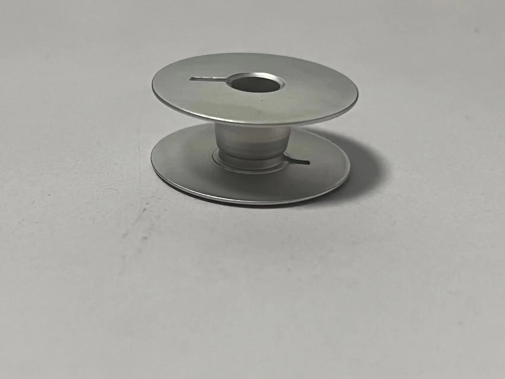 Bobina Di Alluminio Da 26Mm Per Macchina Da Cucire Ls-1341/Hpf-341/ Pfaff 545 / 1245