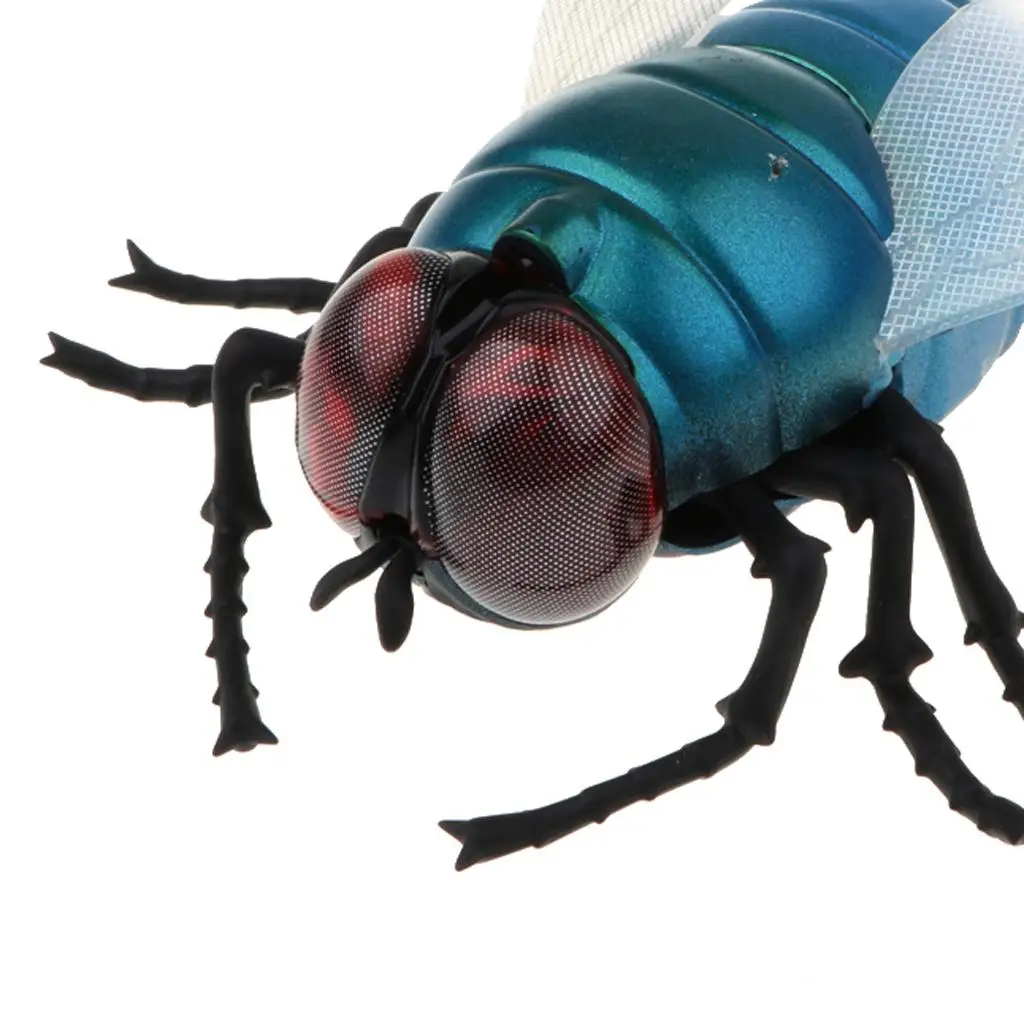 Infrared Remote Control Fly RC Animal Toy Prank Reptile Insects Joke Scary Trick Prank Bugs 5