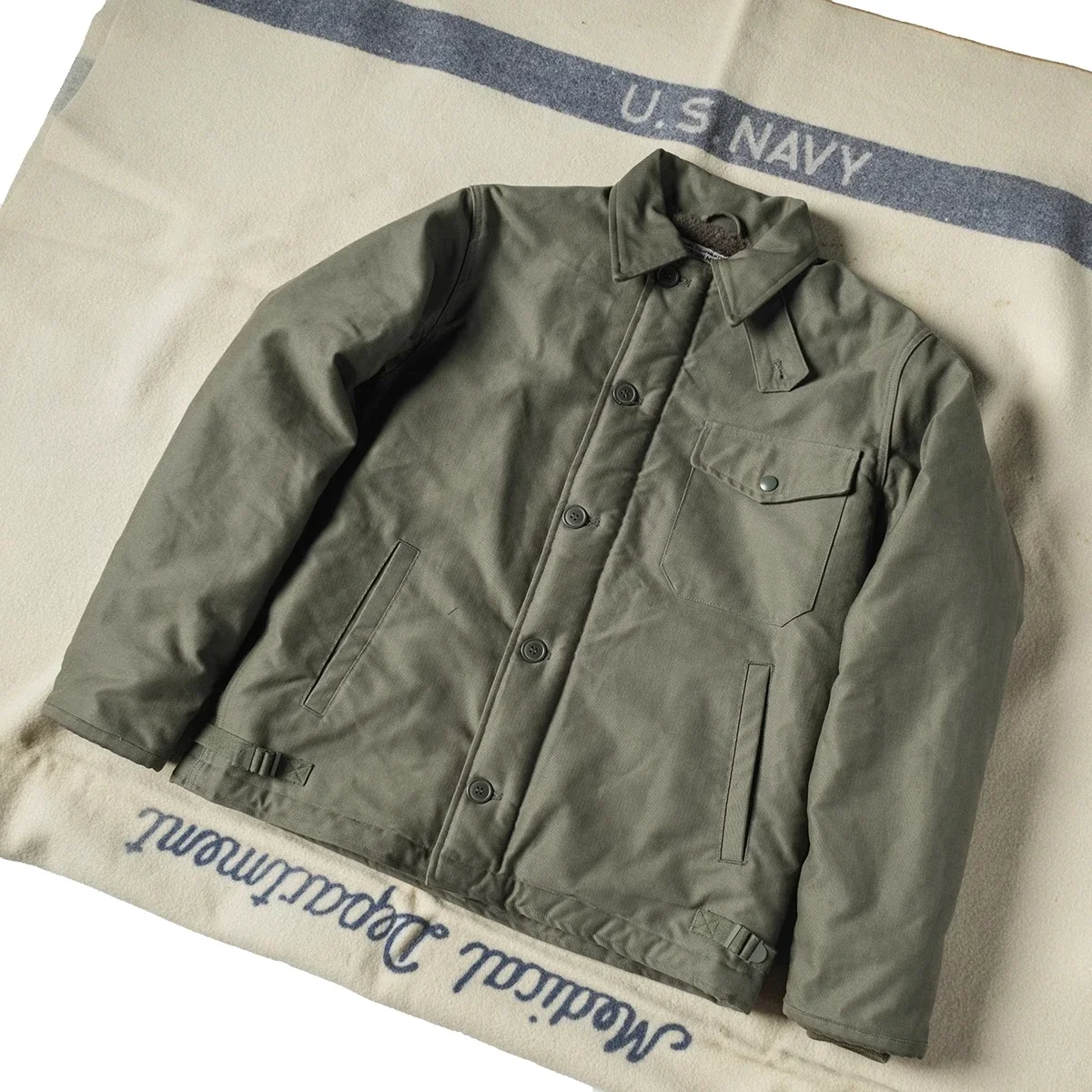 寒い天候のヴィンテージミリタリーウェア、頑丈なブロンズソンusn A-2