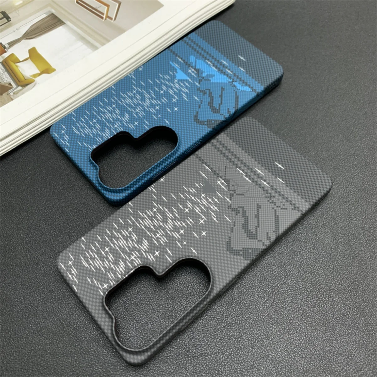 Luxury Kevlar Carbon Fiber Starry Sky Mountain Pattern Phone Case - Slim Hard Plastic Cover