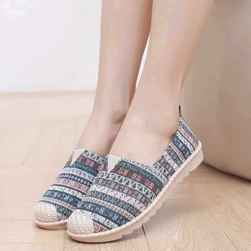 

Женские милые весенние туфли без застежек, танцевальные лоферы на плоской подошве, Повседневные Удобные туфли в стиле ретро, модель H1199