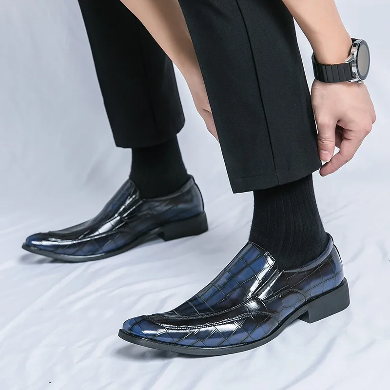 British Style Men Oxfords Fashion Green Plaid Leather Shoes For Men Dress Shoes Business Men's Formal Social Masculino