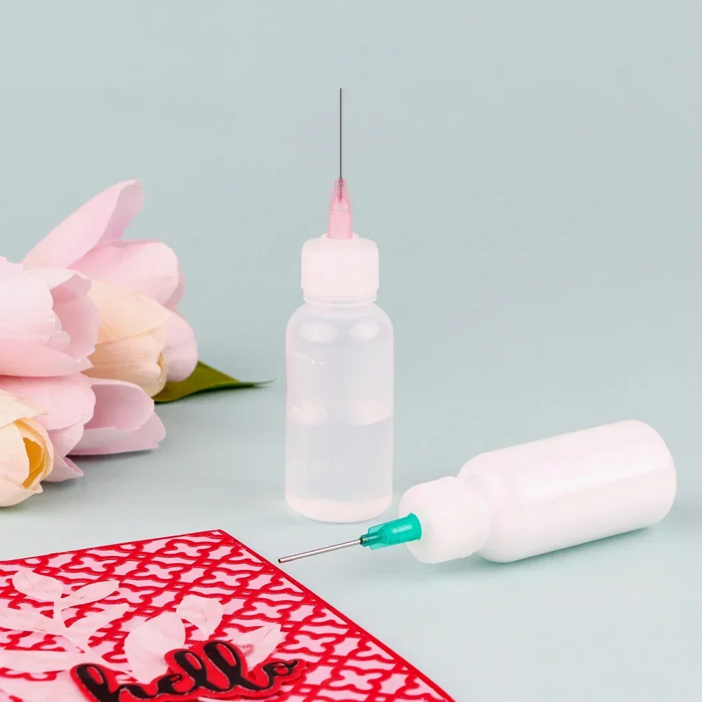 바늘 세트와 24pcs 30ML 플라스틱 접착제 병 작은 오일 병에 대 한 리필 접착제 병 알코올 병 통증 접착제 잉크 도구
