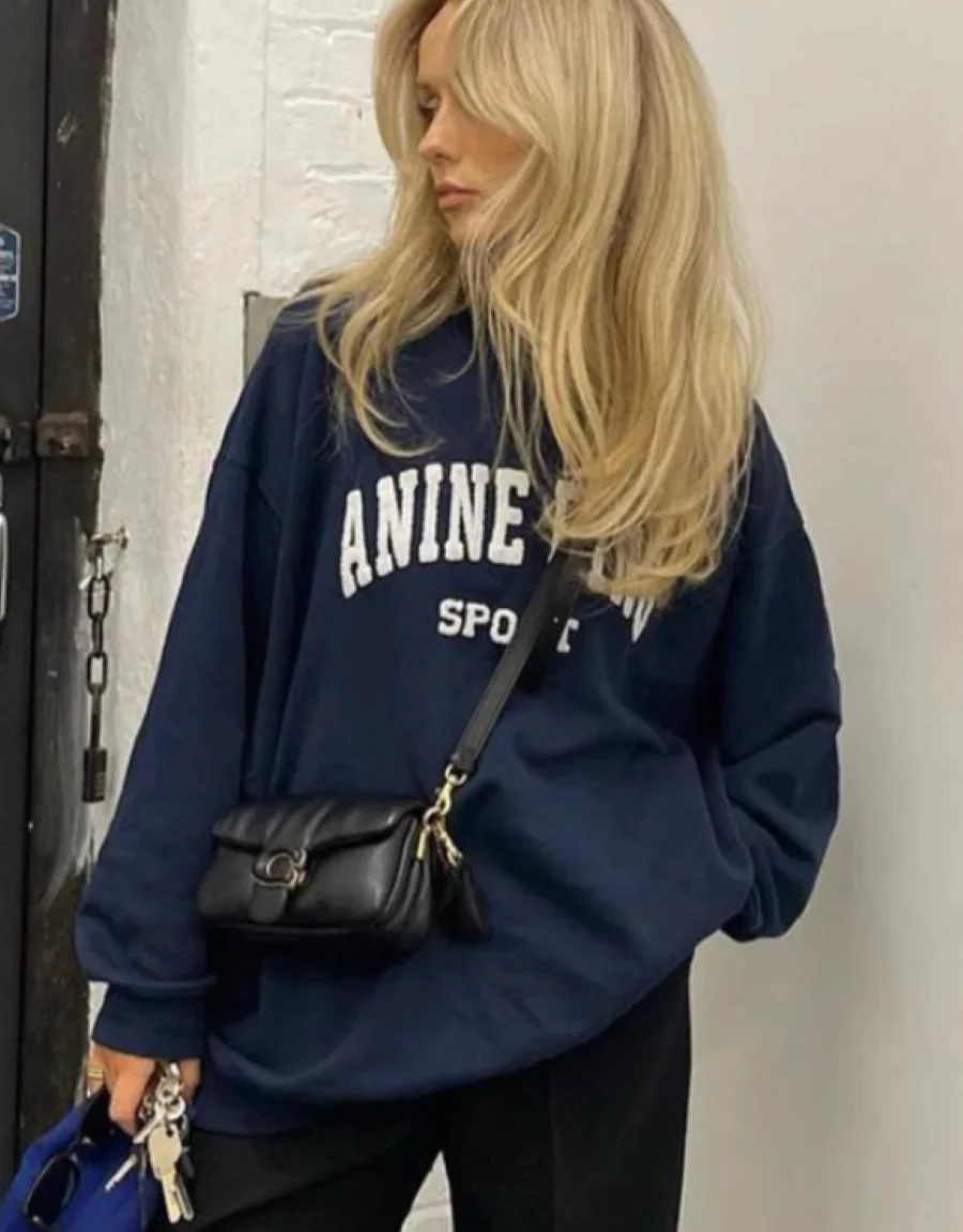 

Women Letter Embroidery Sweatshirt Long Sleeve O-Neck Female Streetwear Autumn Winter Pullover Top